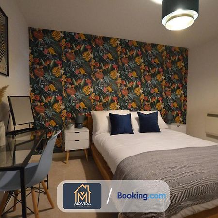 Lgi Stunning 1 Bedroom Apartment By Movida Property Group Short Lets & Serviced Accommodation Leeds  Exterior foto